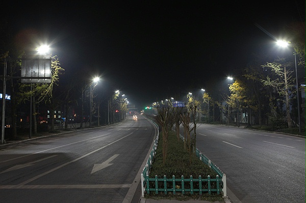 太阳能路灯_市政太阳能路灯_九游会j9太阳能路灯厂家